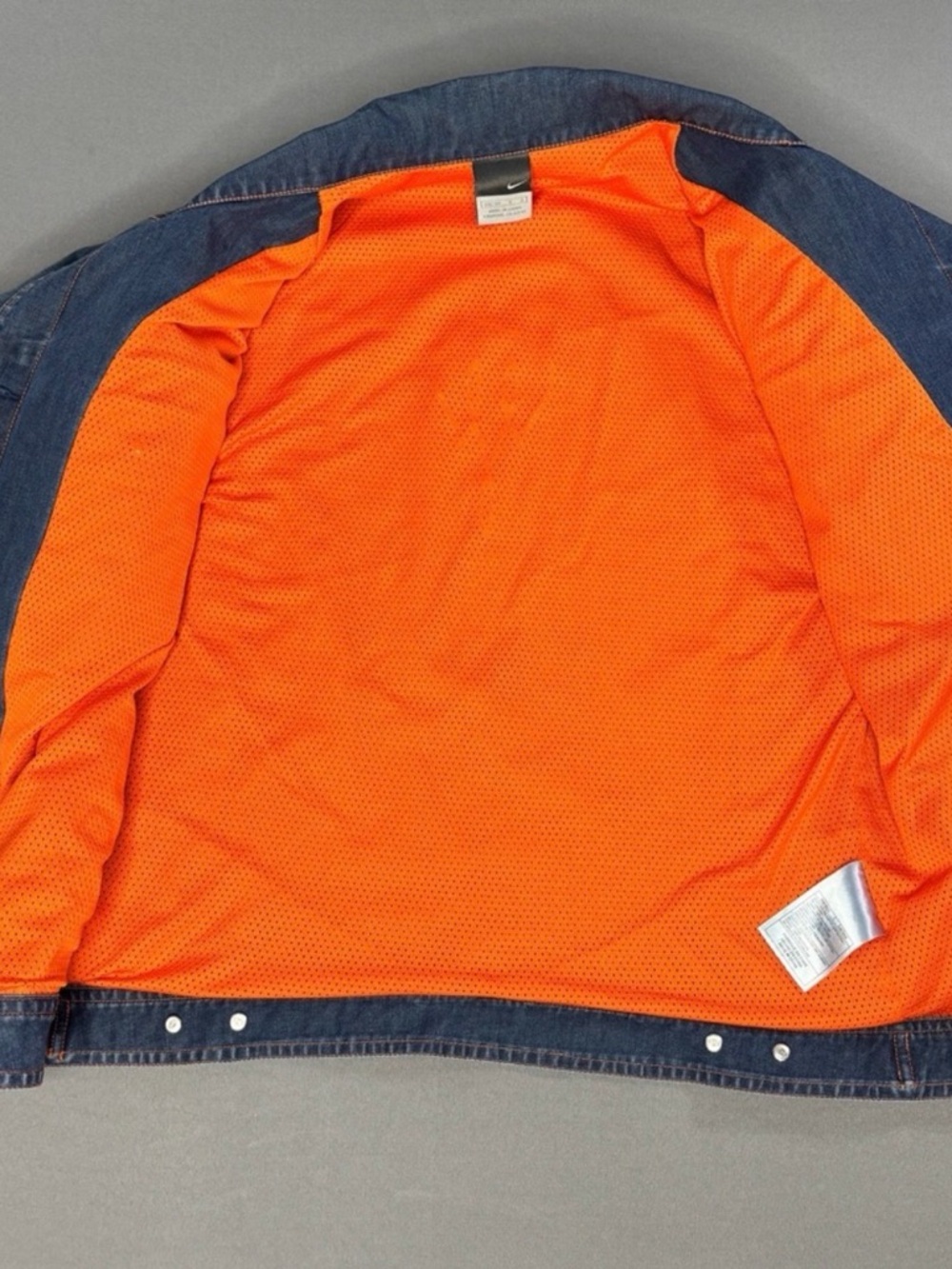 Vintage Nike Blue Denim Jacket with Orange Accents - Picture 4 of 10